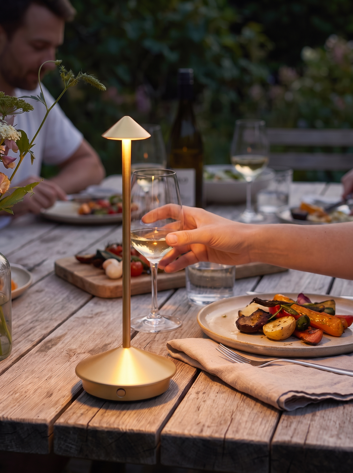 Cordless LED Table Lamp on a dining table